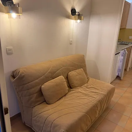 Appartement Le Papyrus -t2 Domaine Pierres Et Les Restanques Du Golf De Saint Tropez à Grimaud