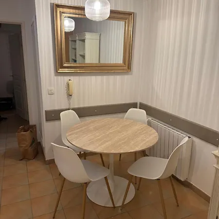 Apartment Le Papyrus -t2 Domaine Pierres Et 